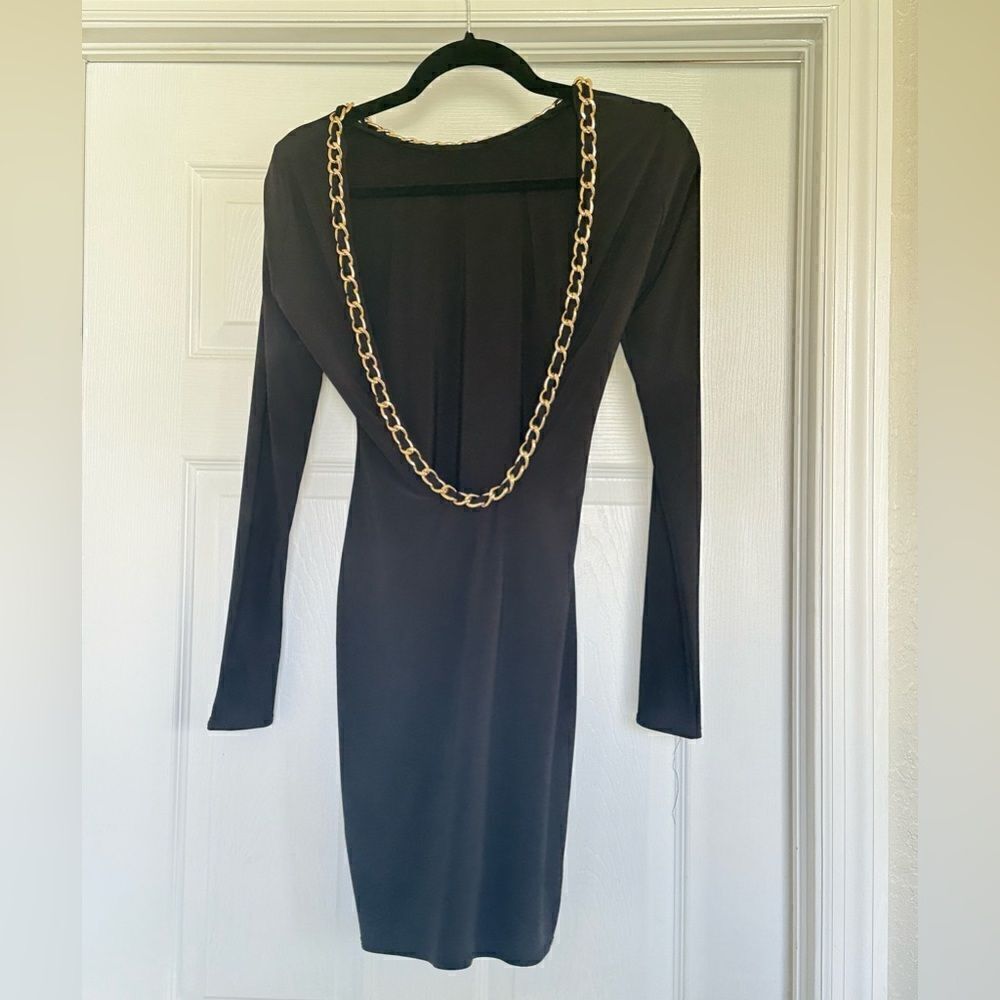 Boohoo open back chain Dress - Picture 3 of 6